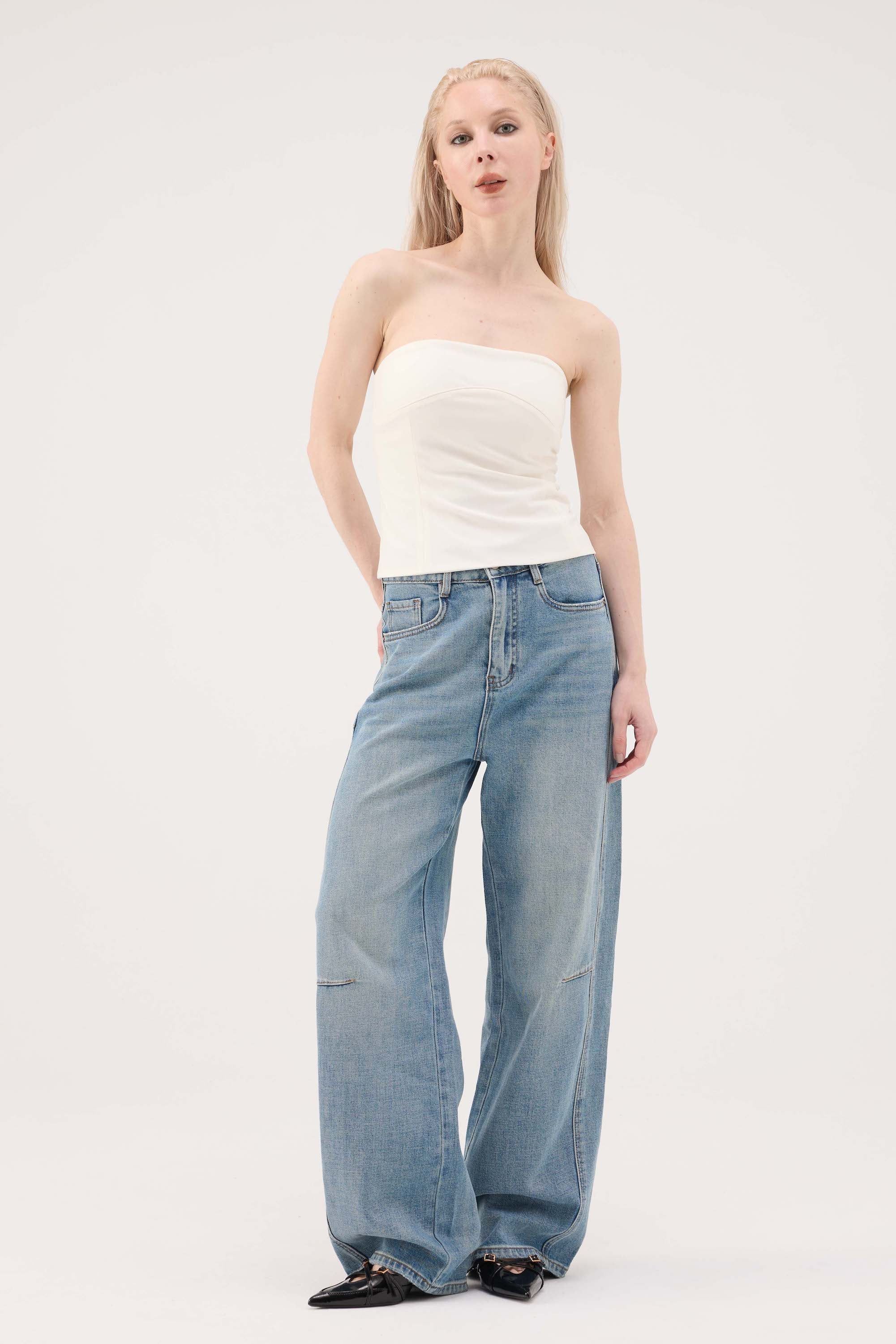 Washed Cocoon-Leg Jeans - Grey