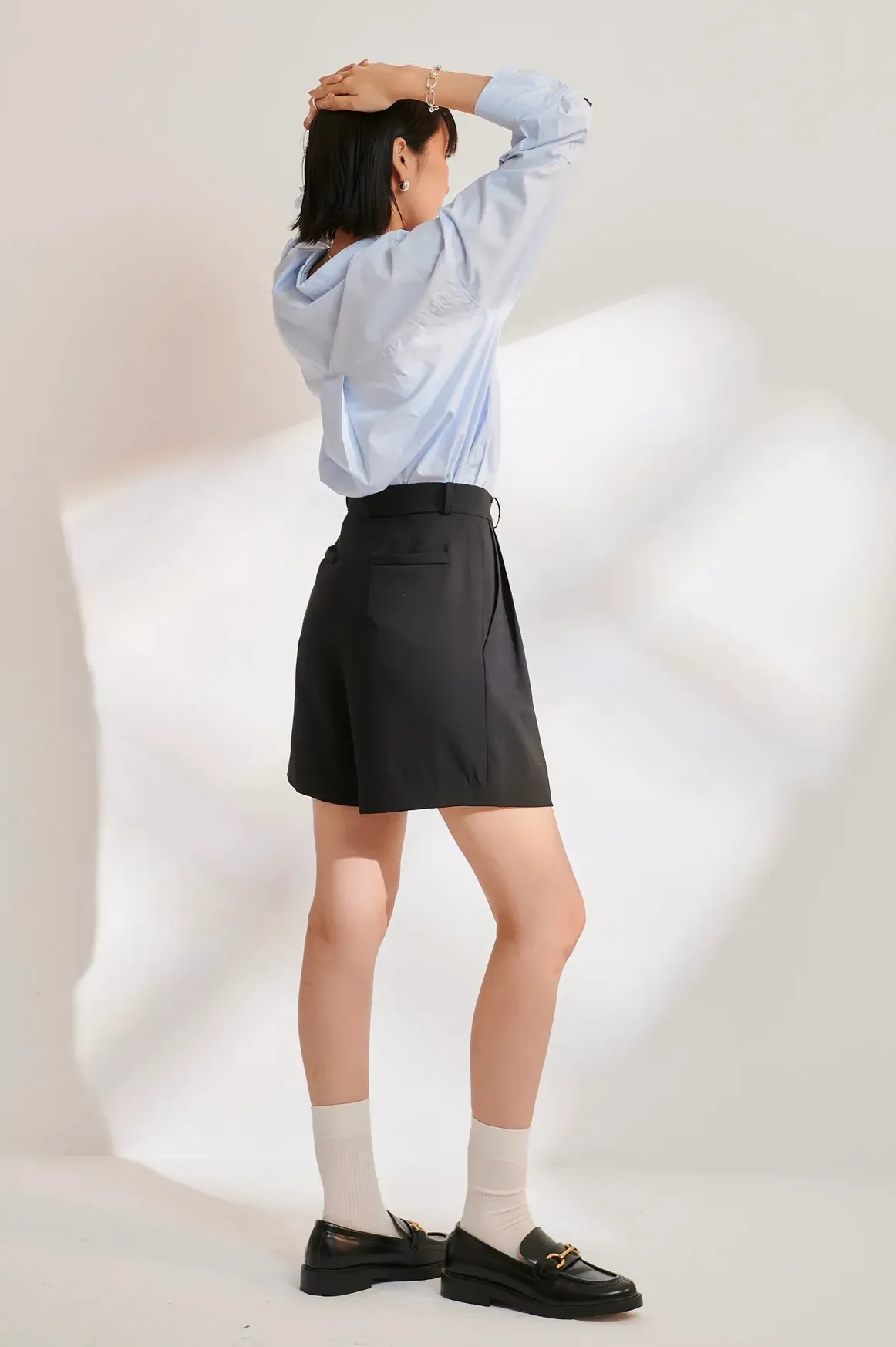 Pleated Bermuda Shorts - Black