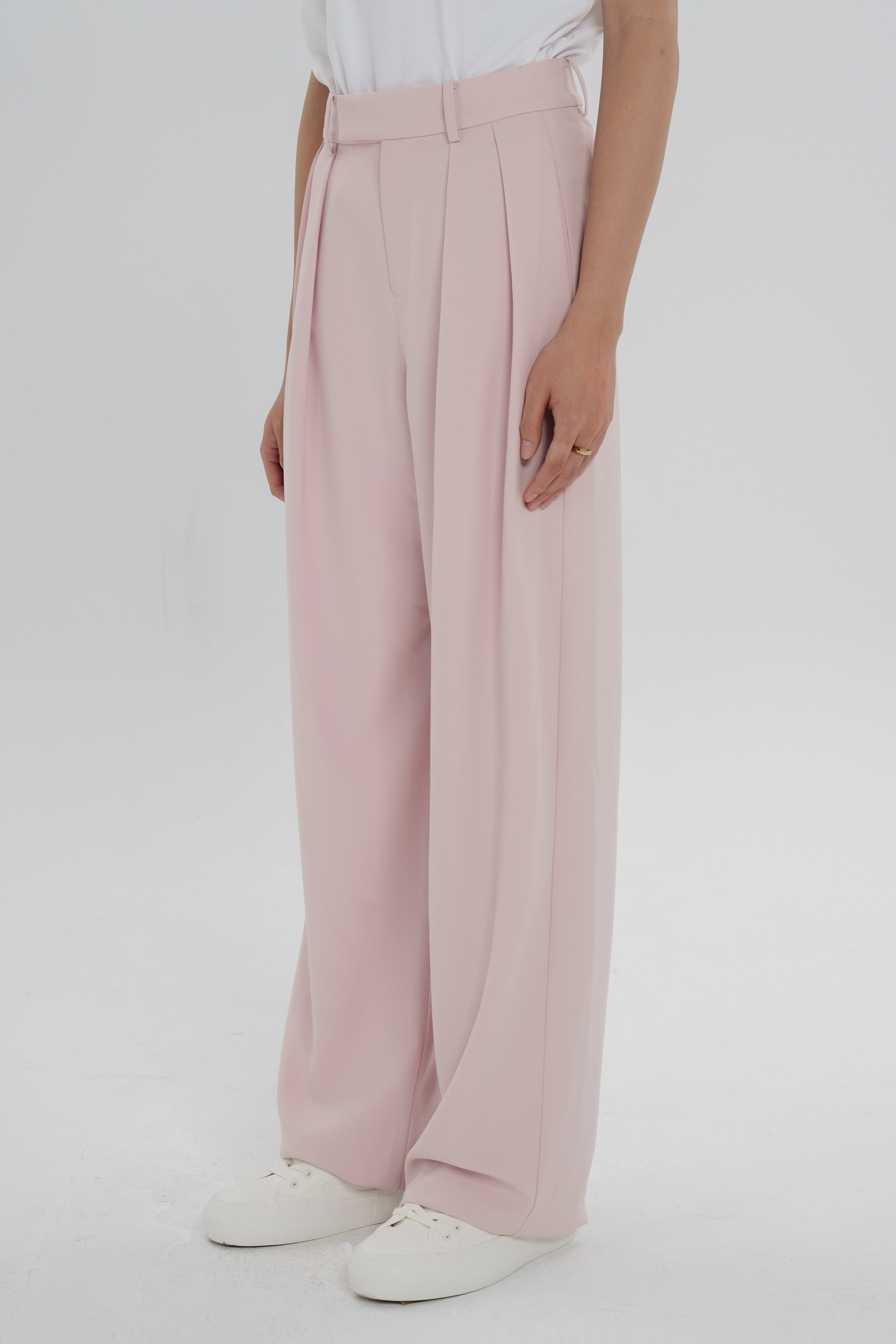 Double-Pleated Tailored Trousers - Pink