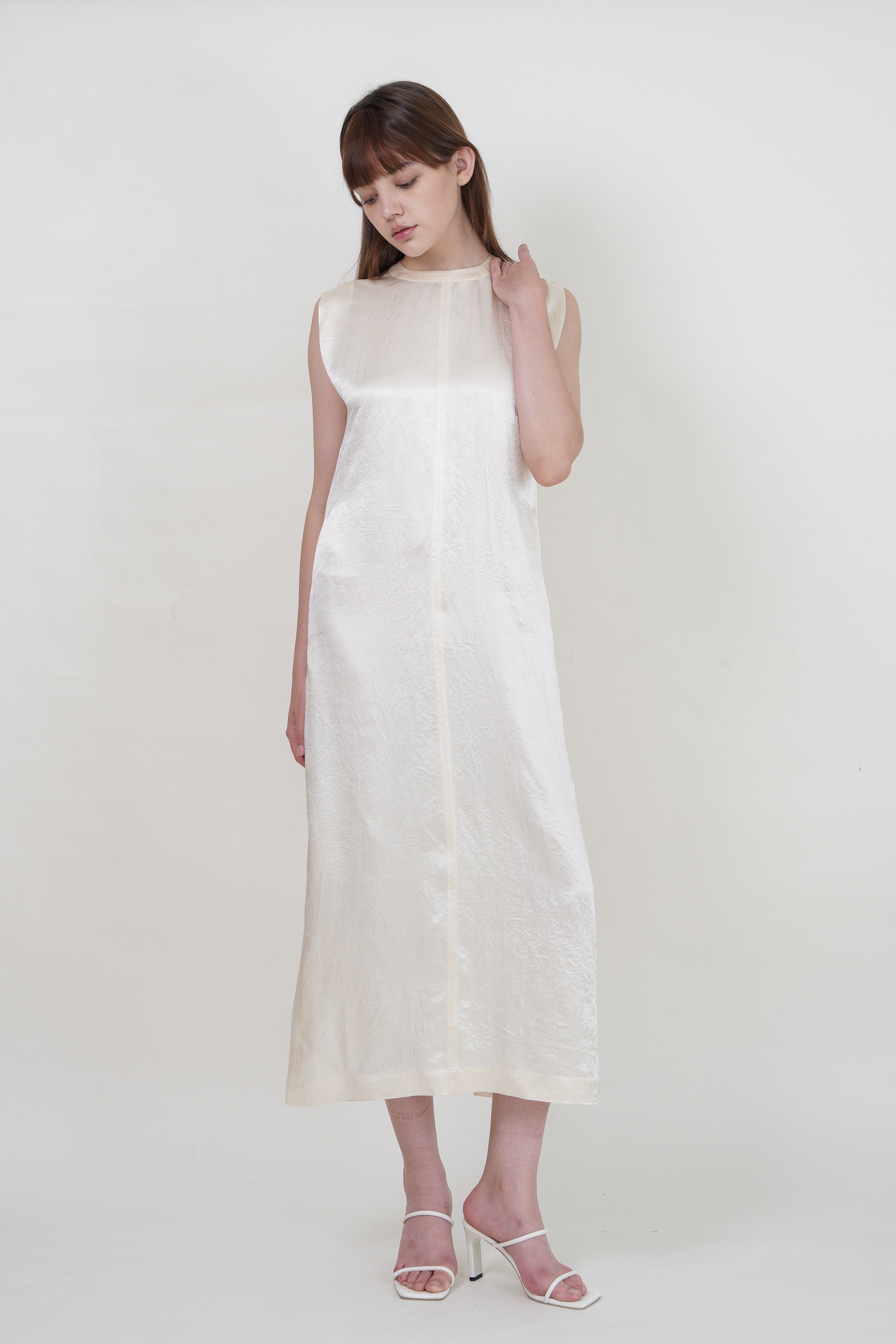 Misty Sheen Acetate Slit Dress - Black