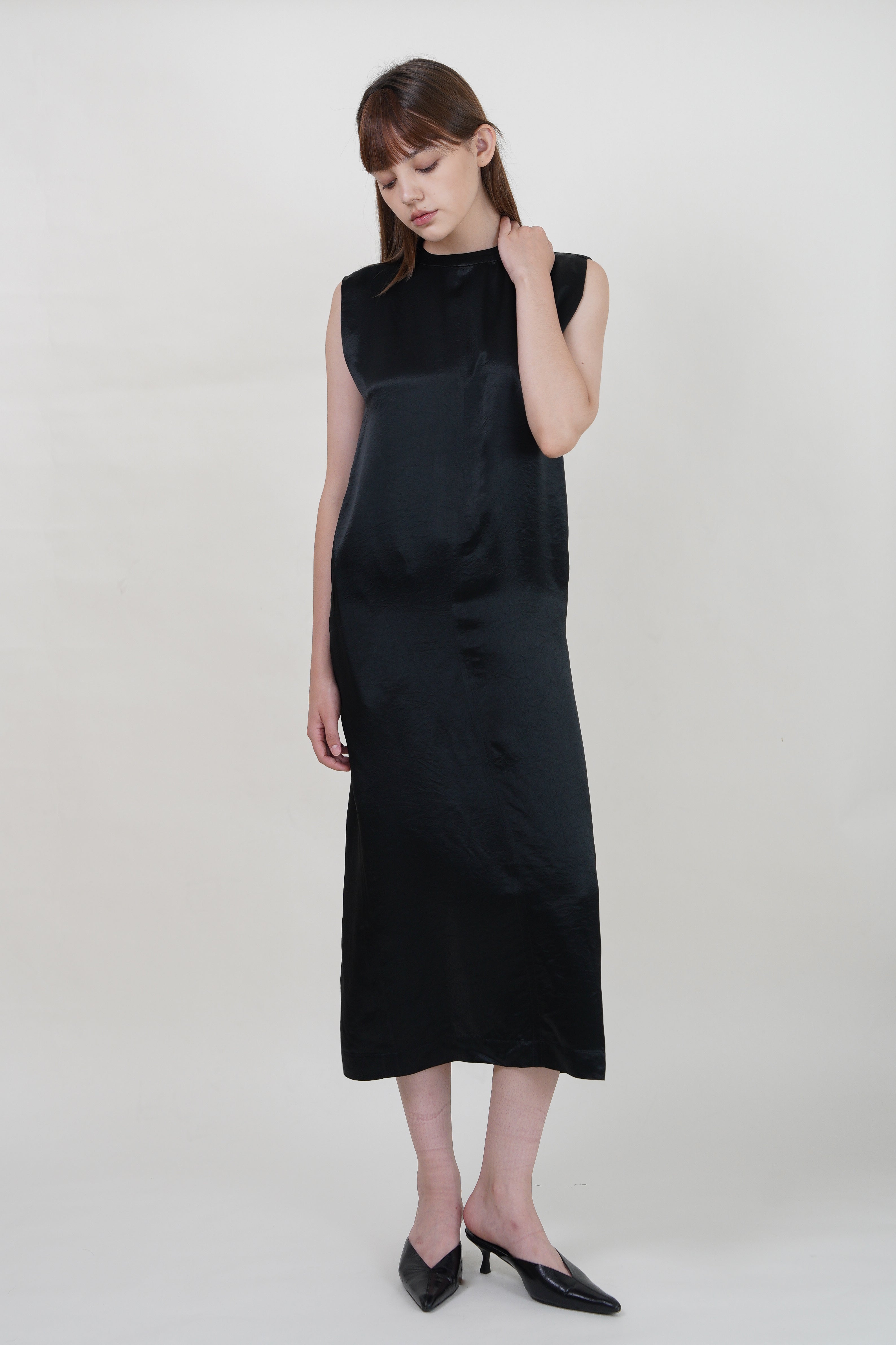 Misty Sheen Acetate Slit Dress - Black