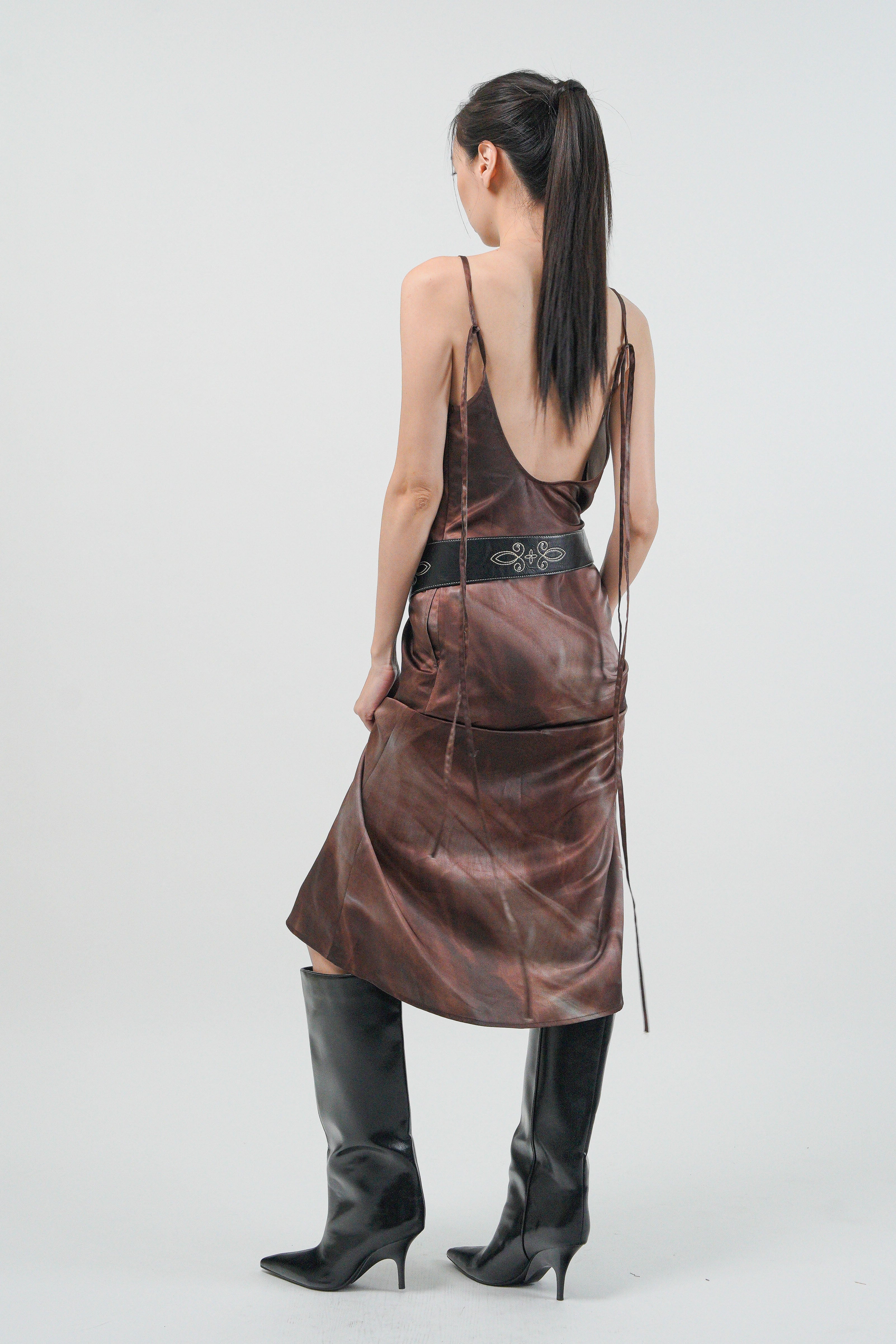 幻影墨染仿絲長洋裝 - 咖棕