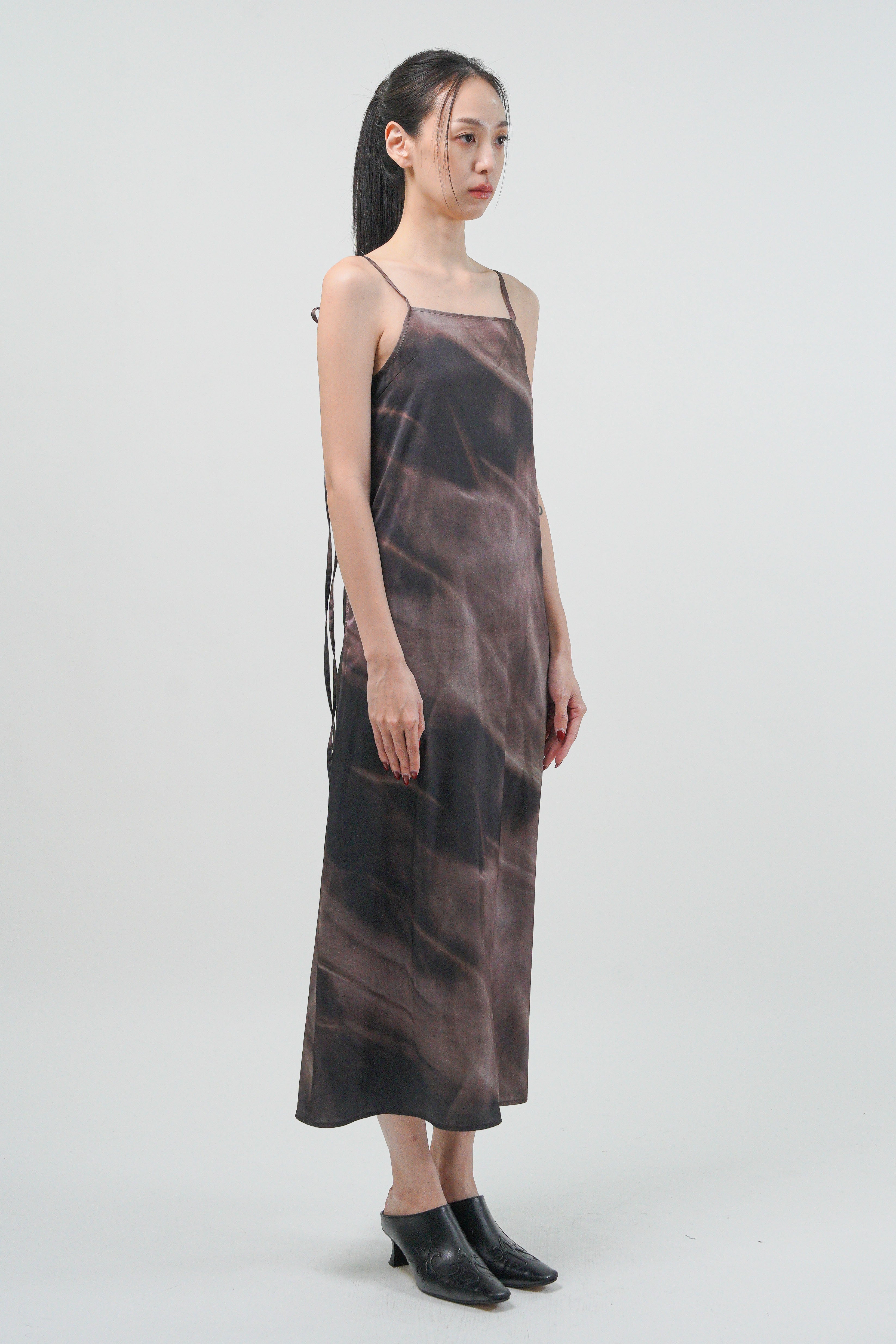幻影墨染仿絲長洋裝 - 墨灰